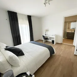 casa-giulia-catania-95121.taorminaitalyhotels.com/