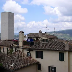 http://primavera-mini-hotel.hotels-perugia.com