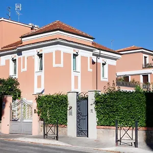 https://i-villini-del-pigneto.it-romehotels.com